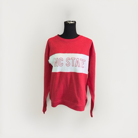 Ug Apparel Sweaters - Nc State North Carolina Crewneck Sz‎ Small Red